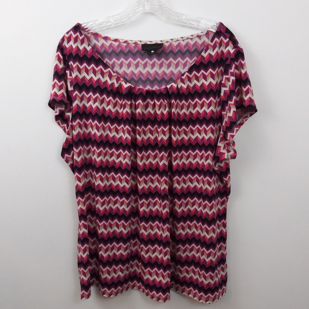Worthington pink black chevron career top XL